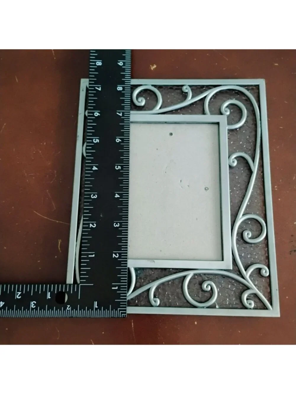 Vintage Silver Metal Scroll Picture Frame for 4x6 Photo, Freestanding Or Wall Mo